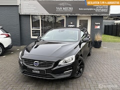 Volvo V60 - 2.0 D2 Kinetic Business, Airco, cruise, apk 11-2026