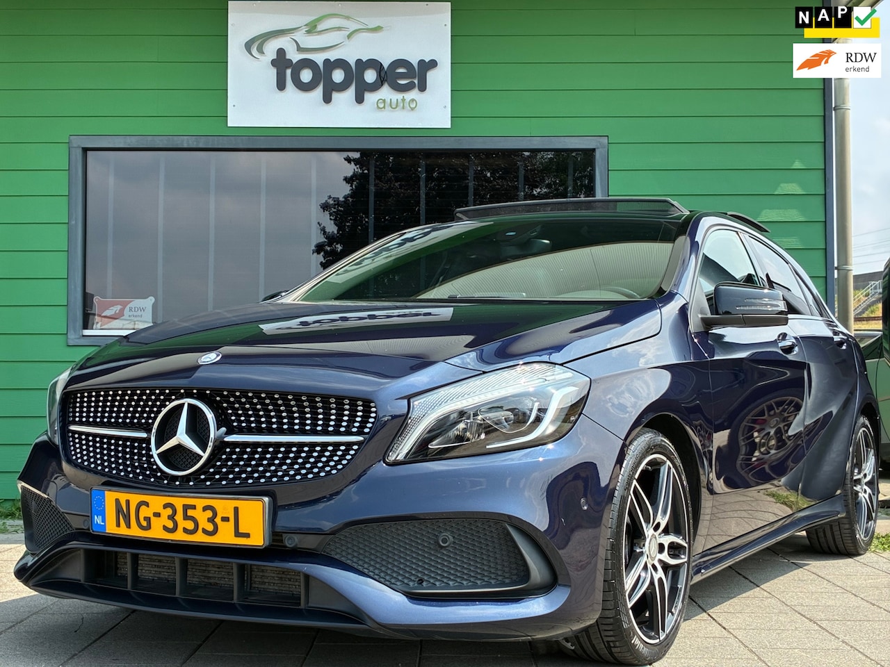 Mercedes-Benz A-klasse - 160 |AMG|2e Eigenaar|Automaat|Panoramadak|CruiseControl|Climatronic|NAP| - AutoWereld.nl