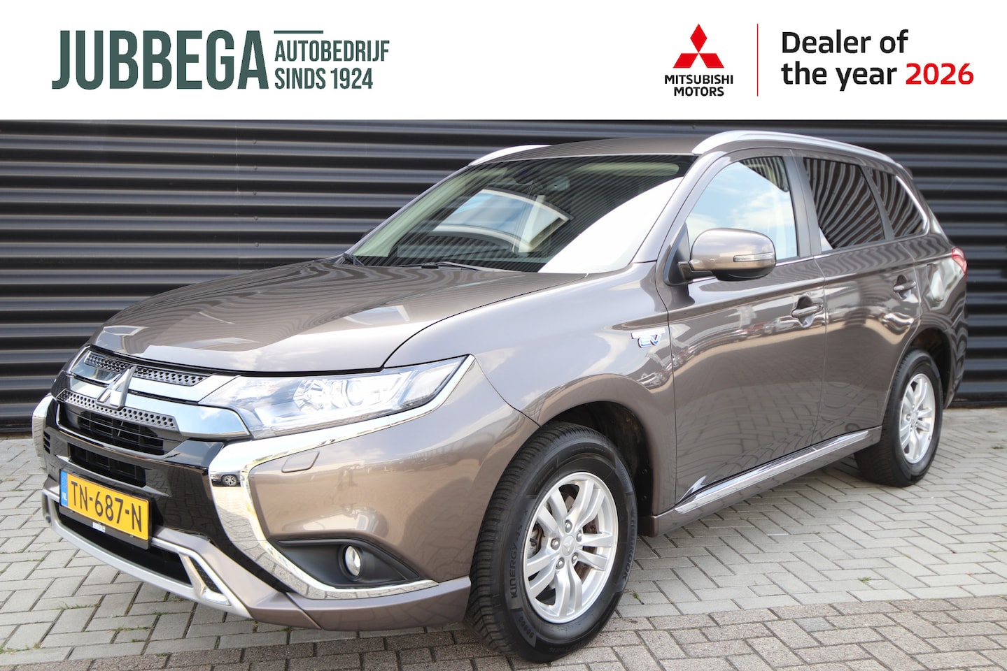 Mitsubishi Outlander - 2.4 PHEV Pure 1e eigenaar, dealer o.h. All-season - AutoWereld.nl