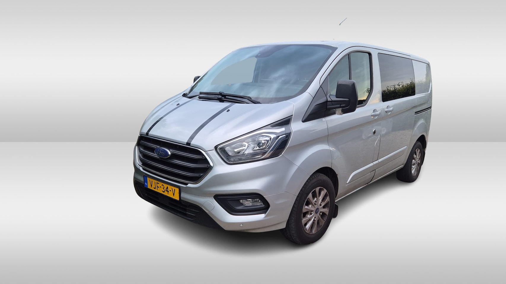 Ford Transit Custom - 2.0 TDCI 130pk L1 H1 Limited Automaat DC - AutoWereld.nl