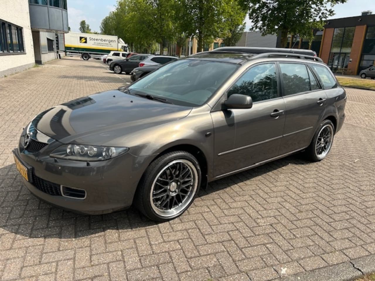 Mazda 6 Sportbreak - 2.0i Executive 2.0i Executive - AutoWereld.nl