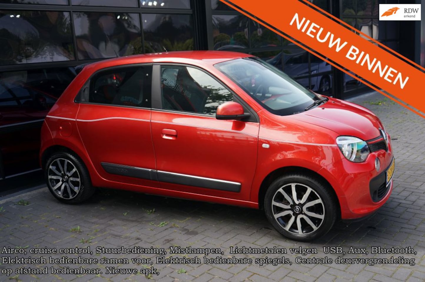 Renault Twingo - 1.0 SCe Dynamique 1.0 SCe Dynamique, Airco, CC, Elek pakket - AutoWereld.nl