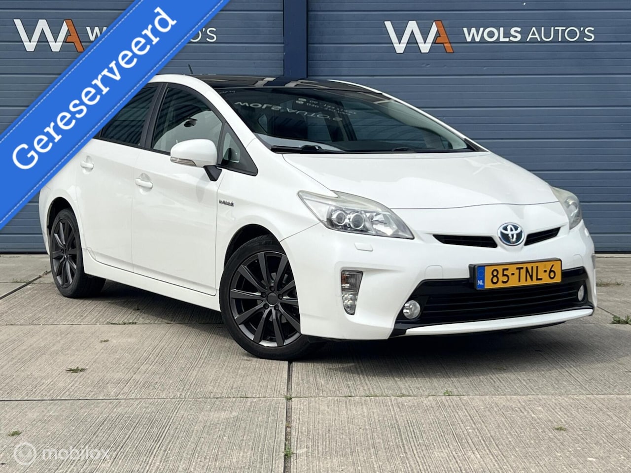 Toyota Prius - 1.8 Dynamic Business / HEAD-UP DISPLAY / CAMERA! - AutoWereld.nl