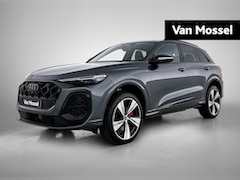 Audi Q5 - 2.0 TFSI e-hybrid quattro S edition Competition Navigatie | Trekhaak | Panorama Glasdak |
