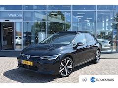 Volkswagen Golf - 1.5 eHybrid 204PK DSG-6 Life Edition | PANORAMADAK | NAVI BY APP | CAMERA | 18 INCH | ADAP
