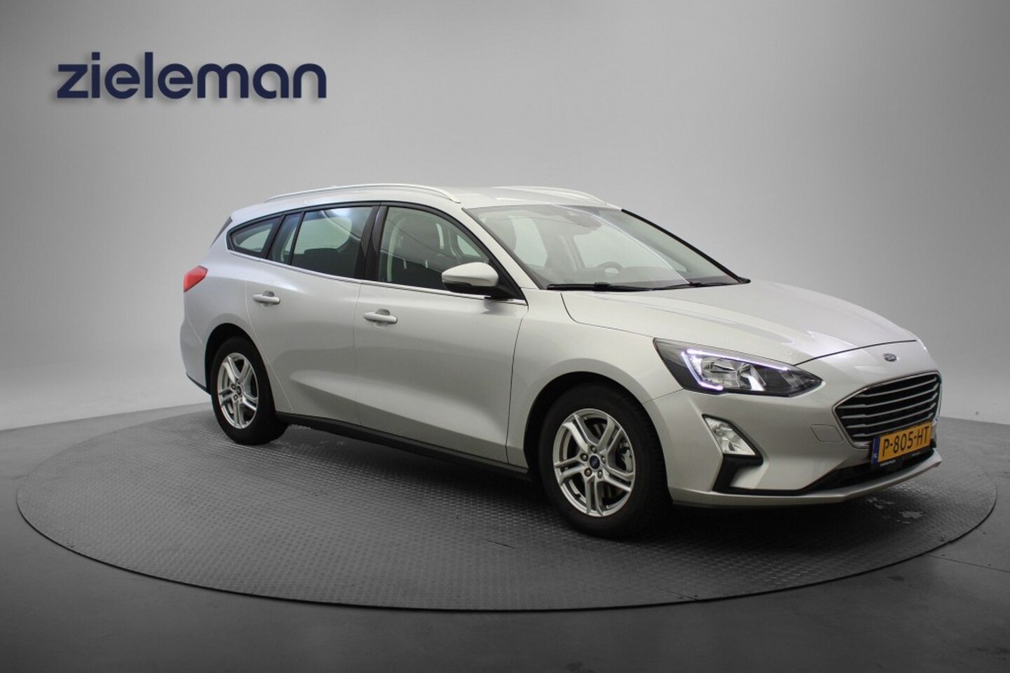 Ford Focus Wagon - 1.0 EcoBoost Hybrid Edition Business - Carplay, Camera - AutoWereld.nl
