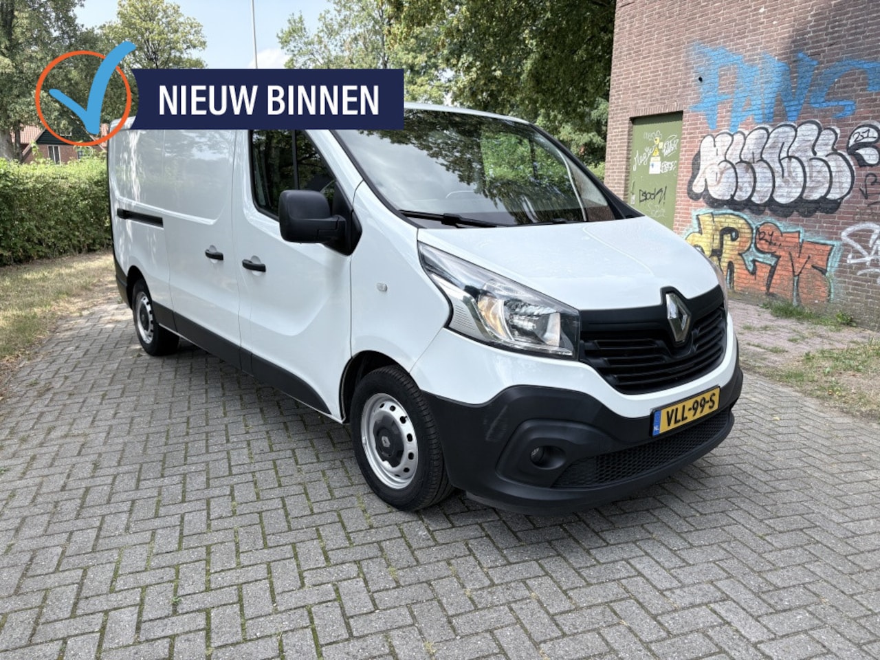 Renault Trafic - 1.6 dCi T29 L2/H1 (Airco, Cruise-controle) Nieuwe Apk July 2027 - AutoWereld.nl