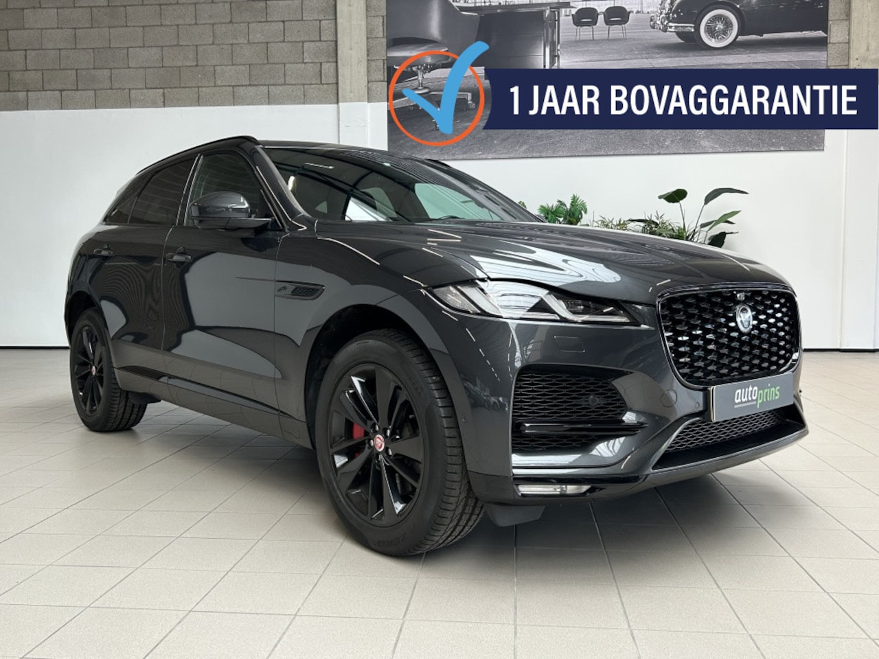 Jaguar F-Pace - 2.0 P400e R-Dyn. HSE|PANO|TREKH|AWD|PLUG IN HYBRID|HUD - AutoWereld.nl
