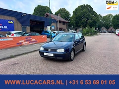 Volkswagen Golf - 1.6 Trendline Aut Airco NIEUWE APK