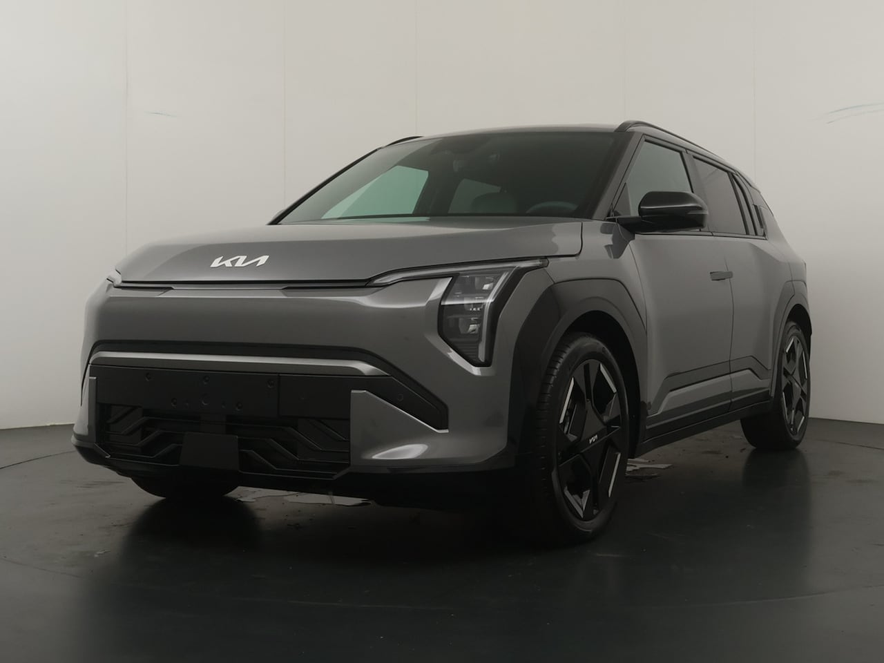Kia EV3 - GT-Line Business Edition 81.4 kWh - Direct leverbaar - Stoel-/stuurverwarming - Navigatie - AutoWereld.nl