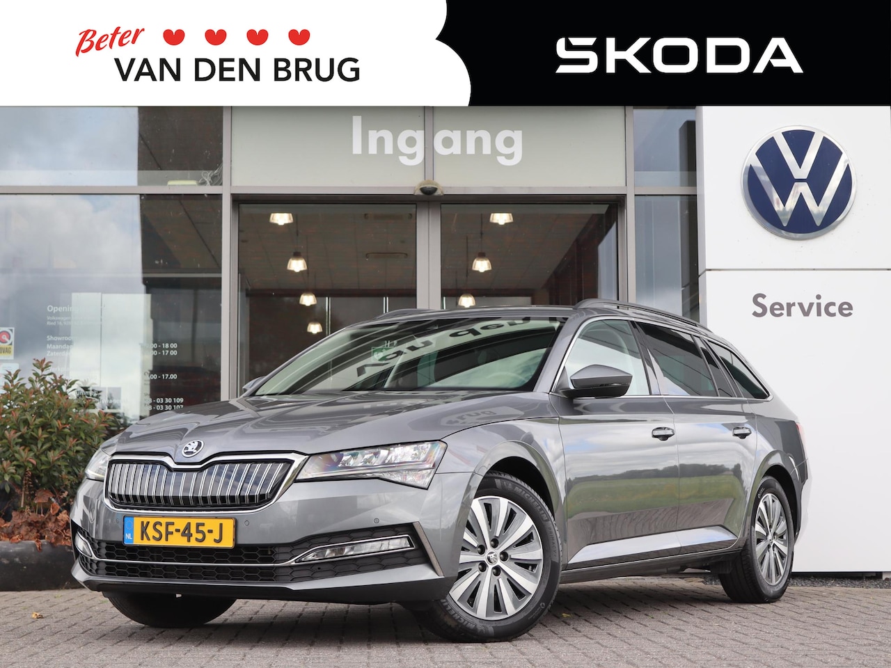 Skoda Superb Combi - 1.4 TSI 218 pk DSG iV Ambition | Trekhaak | Navigatie | Camera | SmartLink | ACC | Stoelve - AutoWereld.nl