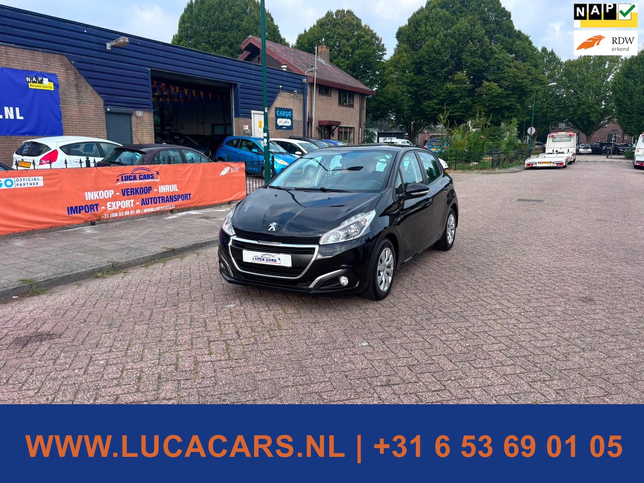 Peugeot 208 - 1.5 BlueHDi Blue Lease Active Navi 2X SLEUTEL + BOEKJES! - AutoWereld.nl