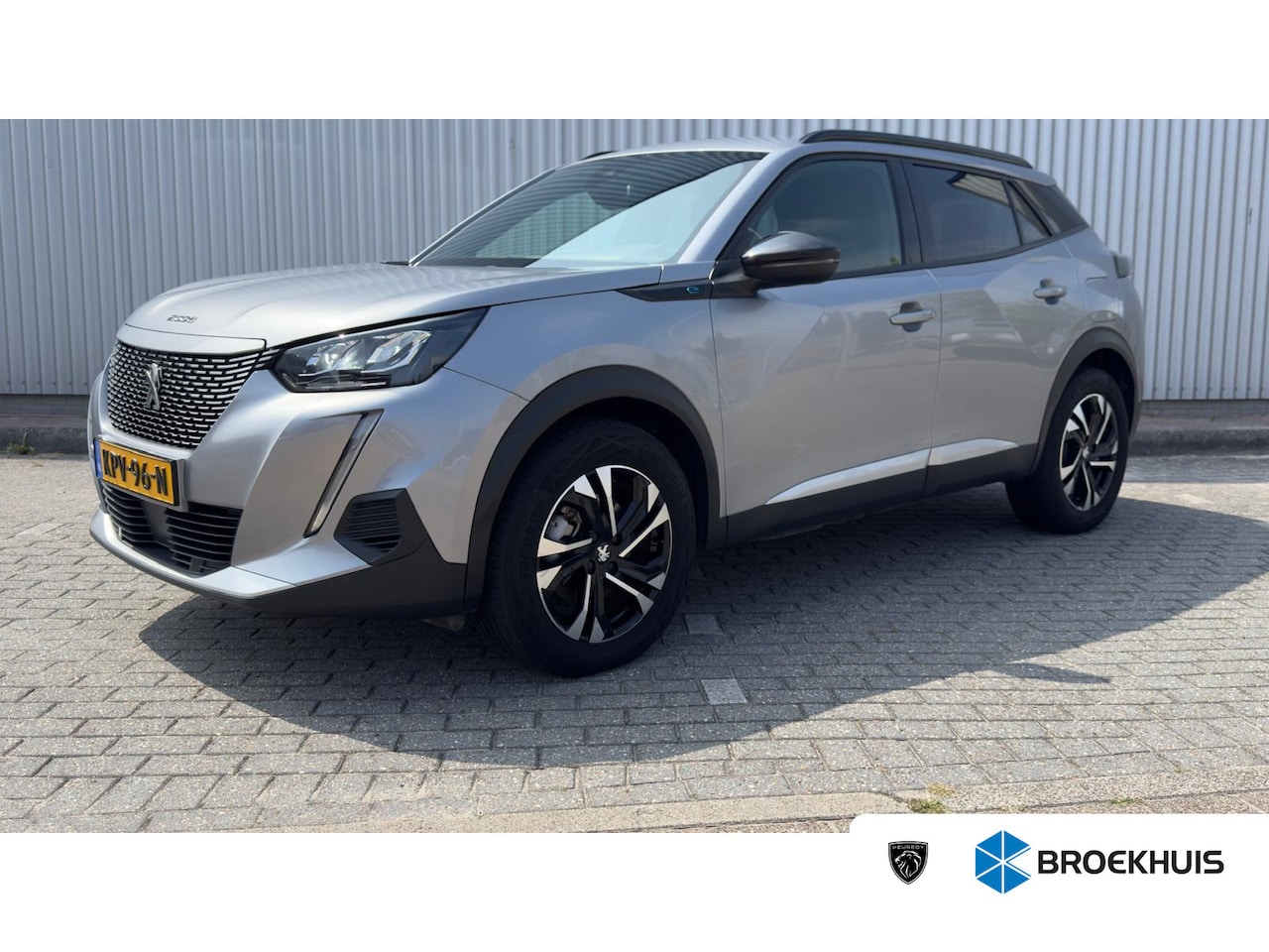 Peugeot e-2008 - EV Allure 50 kWh | 96% SOH | Camera achter | Apple Carplay / Android Auto | Navigatie | - AutoWereld.nl