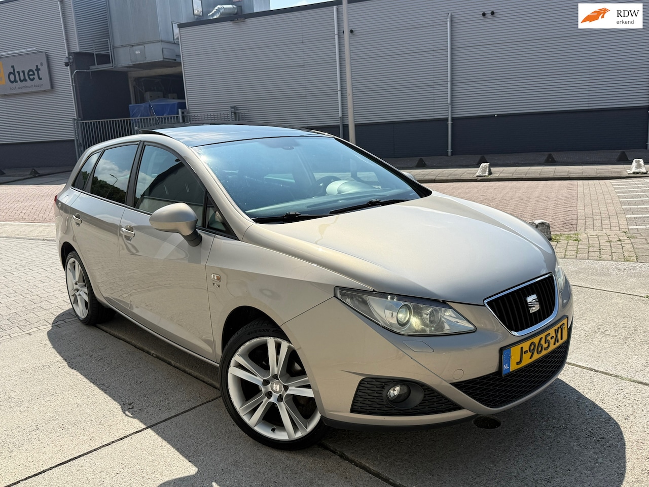 SEAT Ibiza ST - 1.2 TSI Sport Panorama CLIMA Stoelverwarming NAVI NEW APK - AutoWereld.nl