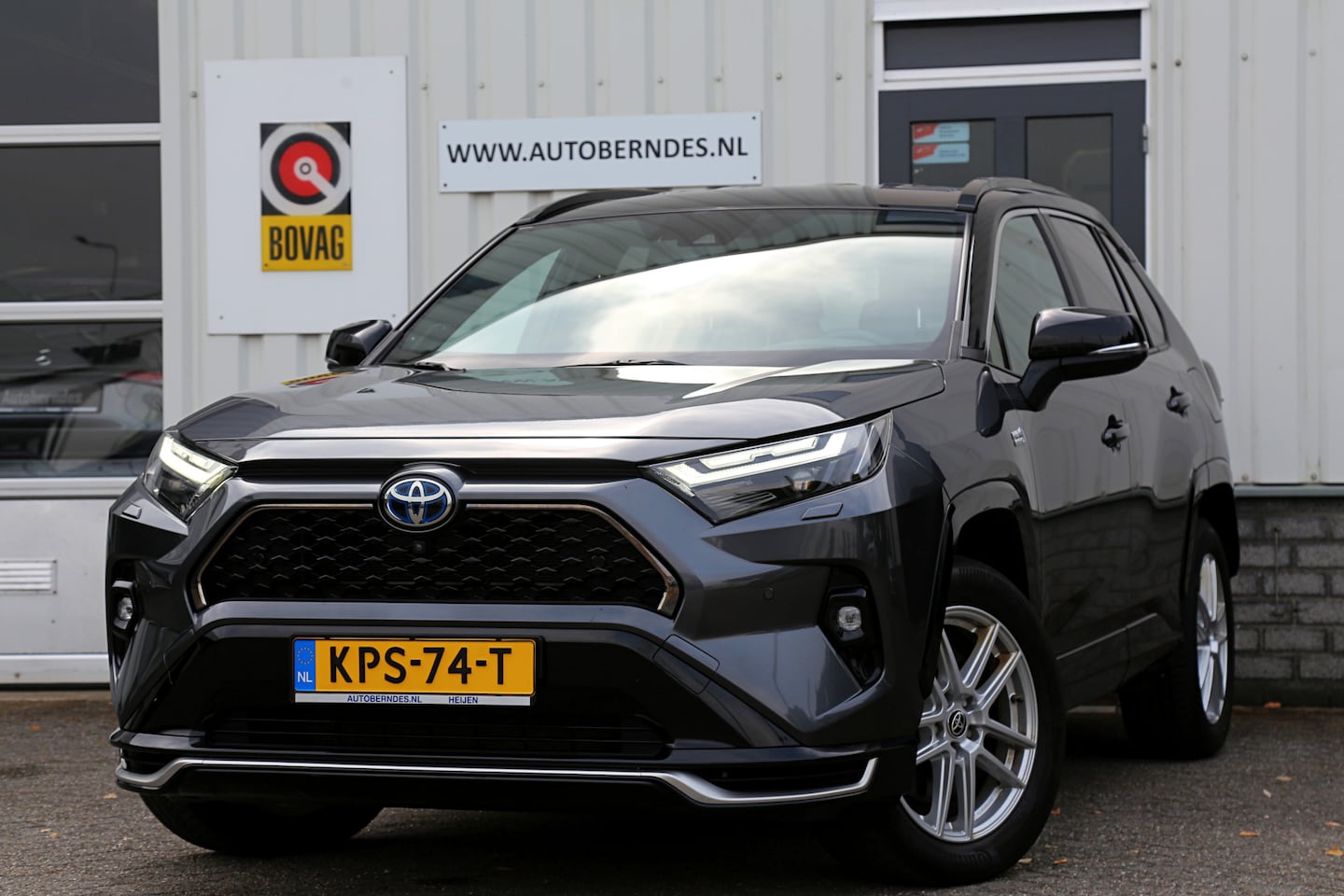 Toyota RAV4 - 2.5 Plug-in Hybrid AWD 306PK*Toyota Fabrieksg.t/m03-2032*Trekhaak 1500KG/360Camera/HUD/JBL - AutoWereld.nl
