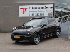 Lynk & Co 01 - 1.5 Panoramadak/360 graden Camera/Keyless/Lane assist/Adaptive cruise control/Apple carpla