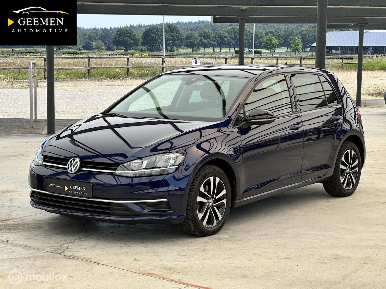 Volkswagen Golf - 1.0 TSI IQ.DRIVE/CARPLAY/BLIS/ACC/STL.VRW - AutoWereld.nl