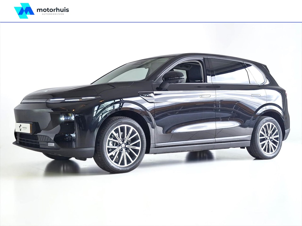 Leapmotor B10 - Hybrid EV 18,8 kWh Design - AutoWereld.nl