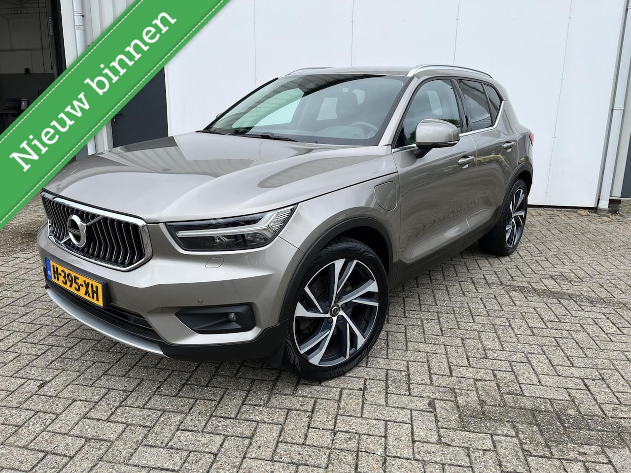 Volvo XC40 - 1.5 T5 Twin Engine Inscription|Leer|el.bed.st|ACC|PAS v/a|st/stu verw.|trekh.|20"| - AutoWereld.nl