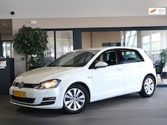 Volkswagen Golf - 1.0 TSI 116PK Navi Cruise PDC CAM DAB+