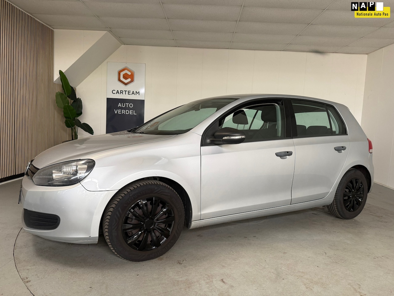 Volkswagen Golf - 1.4 TSI Trendline Airco, Trekhaak - AutoWereld.nl