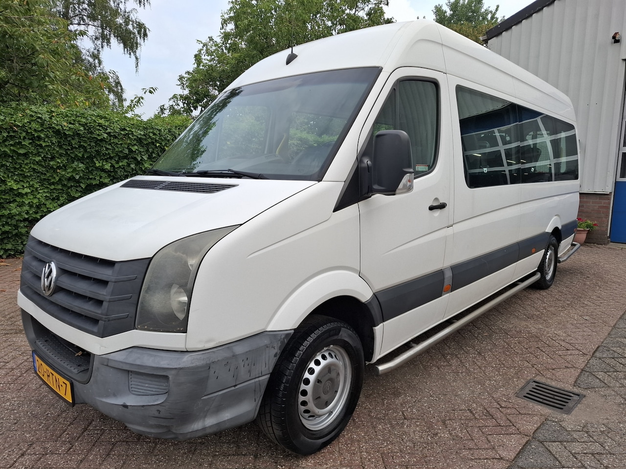 Volkswagen Crafter - 35 2.0 TDI L3H2 5995.- INCL BTW 9-PERSOONS ROLSTOELBUS 110PK - AutoWereld.nl