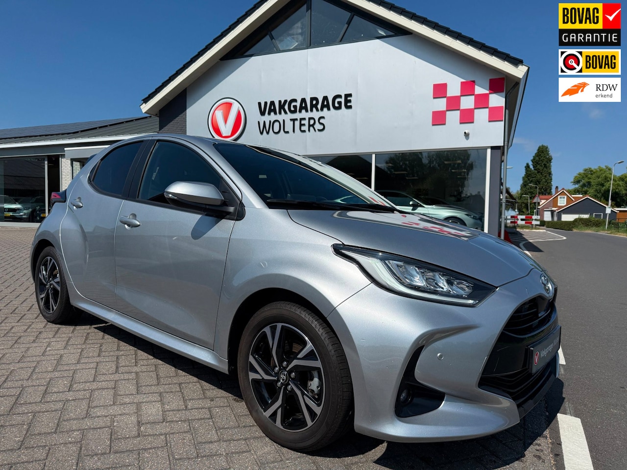 Toyota Yaris - 1.5 Hybrid 115 Dynamic RIJKLAARPRIJS! - AutoWereld.nl