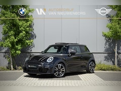 MINI 3-Deurs - 2.0 Cooper S John Cooper Works | Panoramadak | Harman-Kardon | HUD | Camera | Adaptive Cru