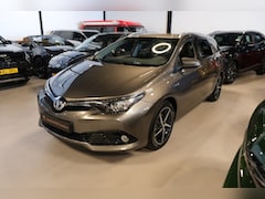 Toyota Auris Touring Sports - 1.8 Hybrid Volcano Edition 160dkm Navi/Camera/AFN Trekhaak |All-Season Banden|