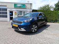 Kia Niro - 1.6 GDi Hybrid DynamicLine Trekhaak - Navigatie - Automaat - Cruise Control