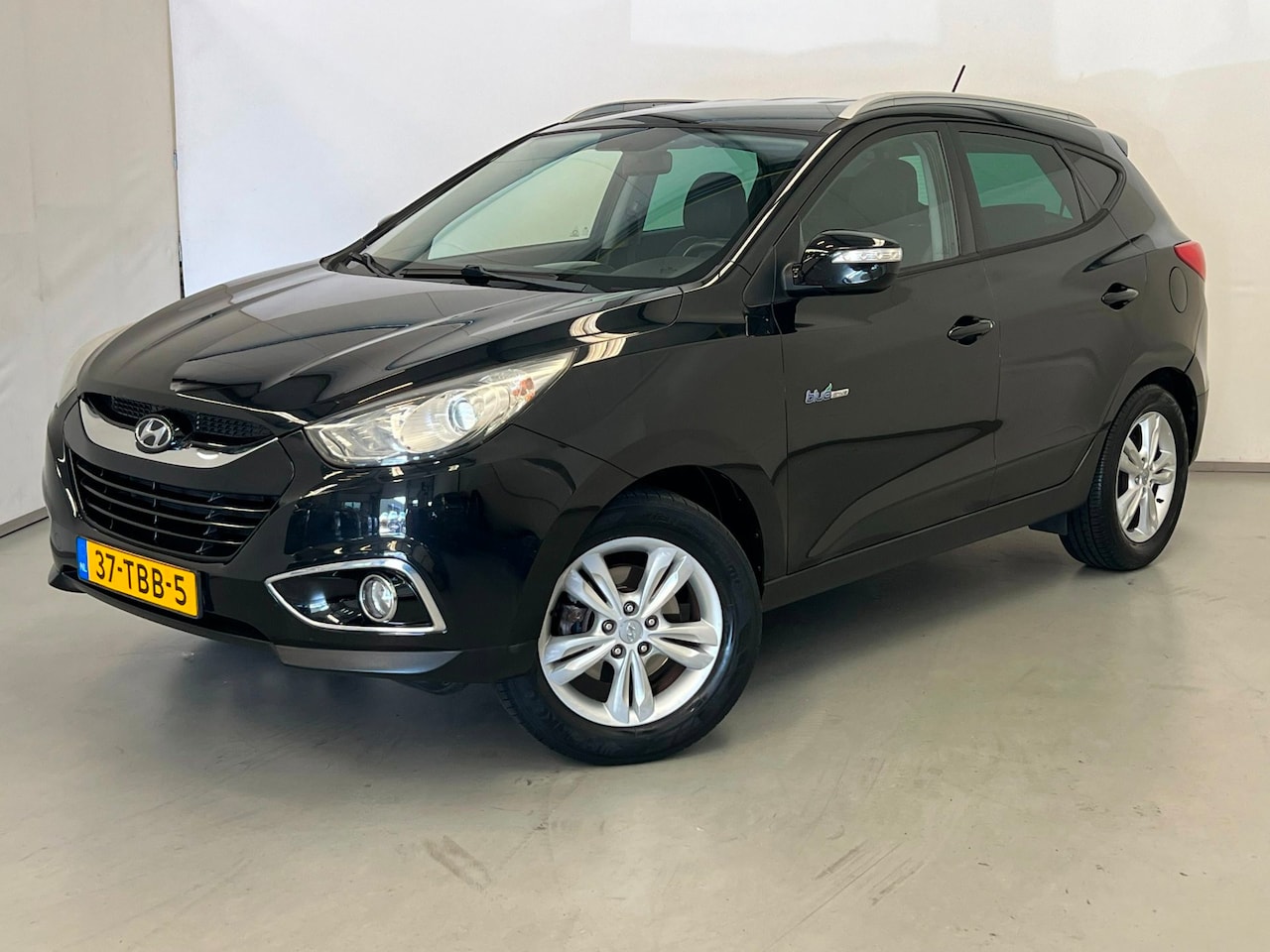 Hyundai ix35 - 1.6i GDI / NL-auto / Navi / Camera / Bluetooth - AutoWereld.nl