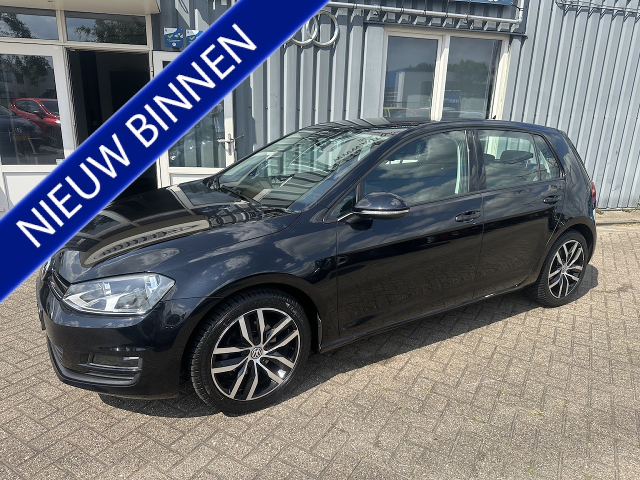 Volkswagen Golf - 1.0 TSI Edition 1.0 TSI Edition - AutoWereld.nl