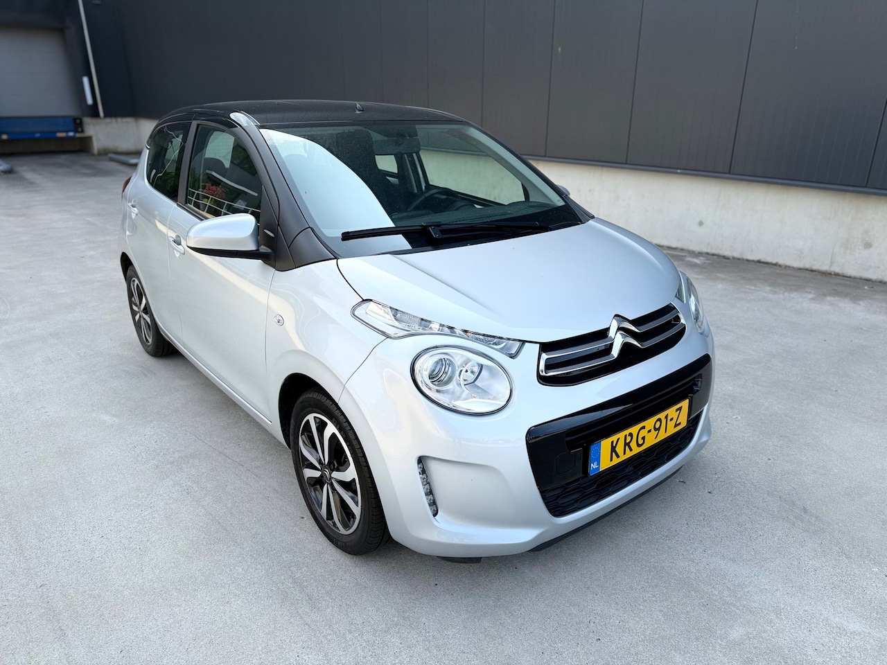 Citroën C1 - 1.0 VTi Urban Ride 1.0 VTi Urban Ride - AutoWereld.nl