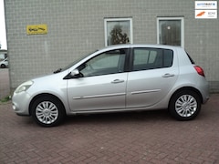 Renault Clio - 1.2 TCe 5 drs airco bj2011