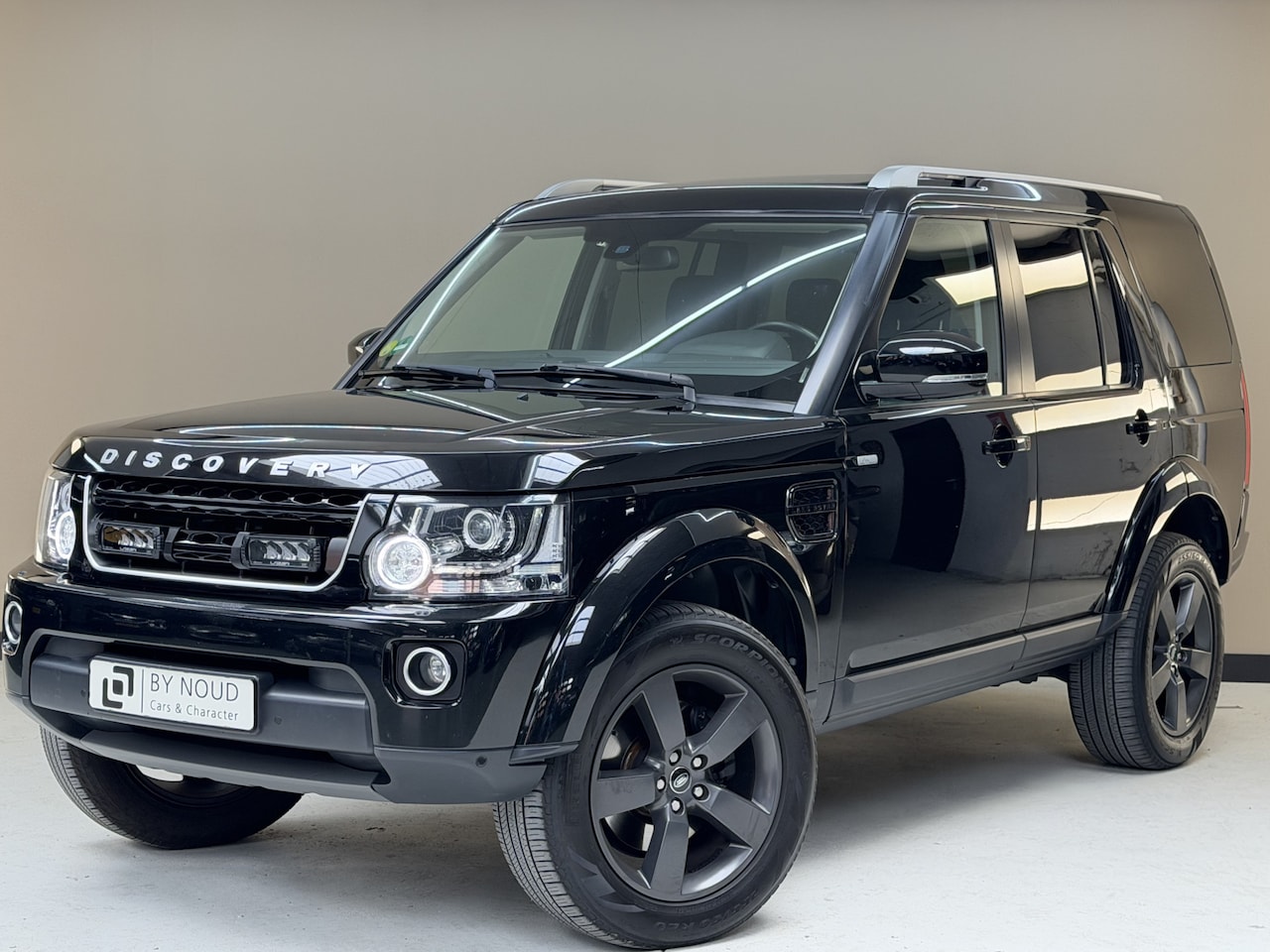 Land Rover Discovery - 3.0 TDV6 HSE Landmark, 211Pk, 2016, EURO 6, 2de eigenaar, Volledig onderhouden, Liefhebber - AutoWereld.nl