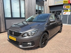 Peugeot 308 - 1.2 PureTech Blue Lease Executive Avantage|NEW dist.|PANO|NAP|Carplay|NEW All-season