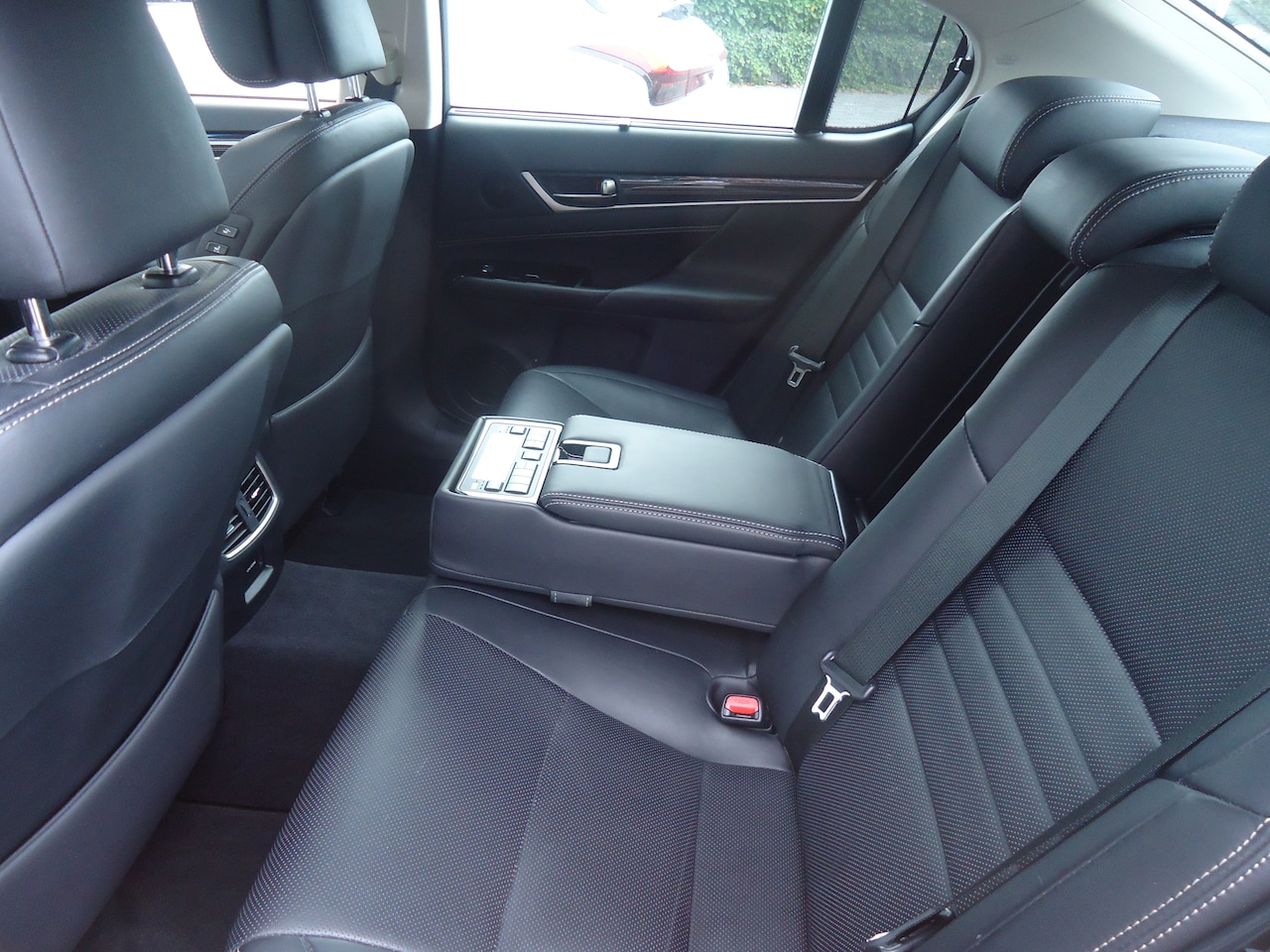 Lexus GS - 300h President Line FACELIFT MODEL superauto voor de juiste prijs