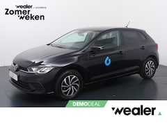 Volkswagen Polo - 1.0 TSI 95pk Life Edition | Adaptive cruise control | Parkeersensoren | Achteruitrijcamera