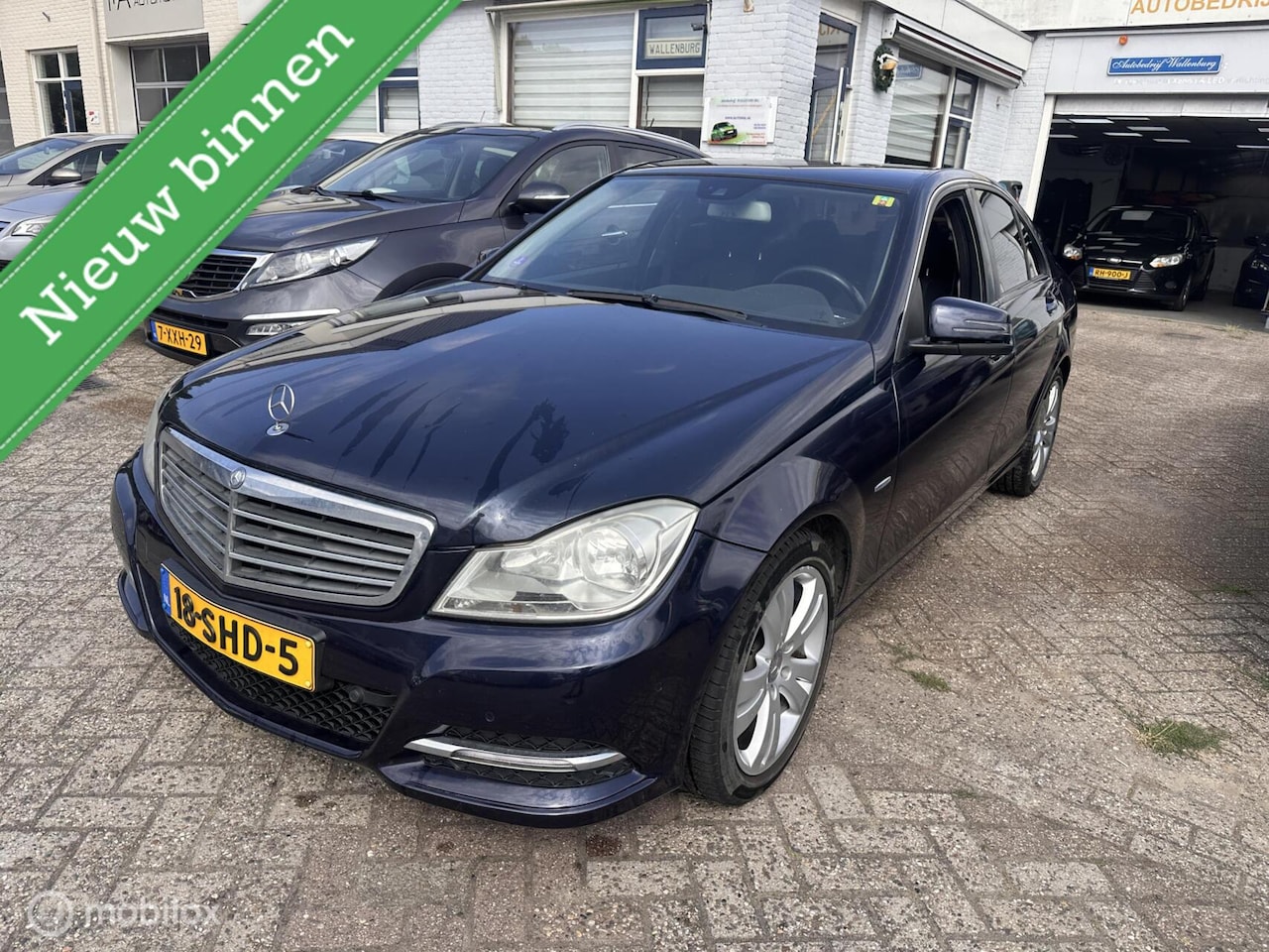 Mercedes-Benz C-klasse - 180 Business Class 125! 180 Business Class 125! - AutoWereld.nl