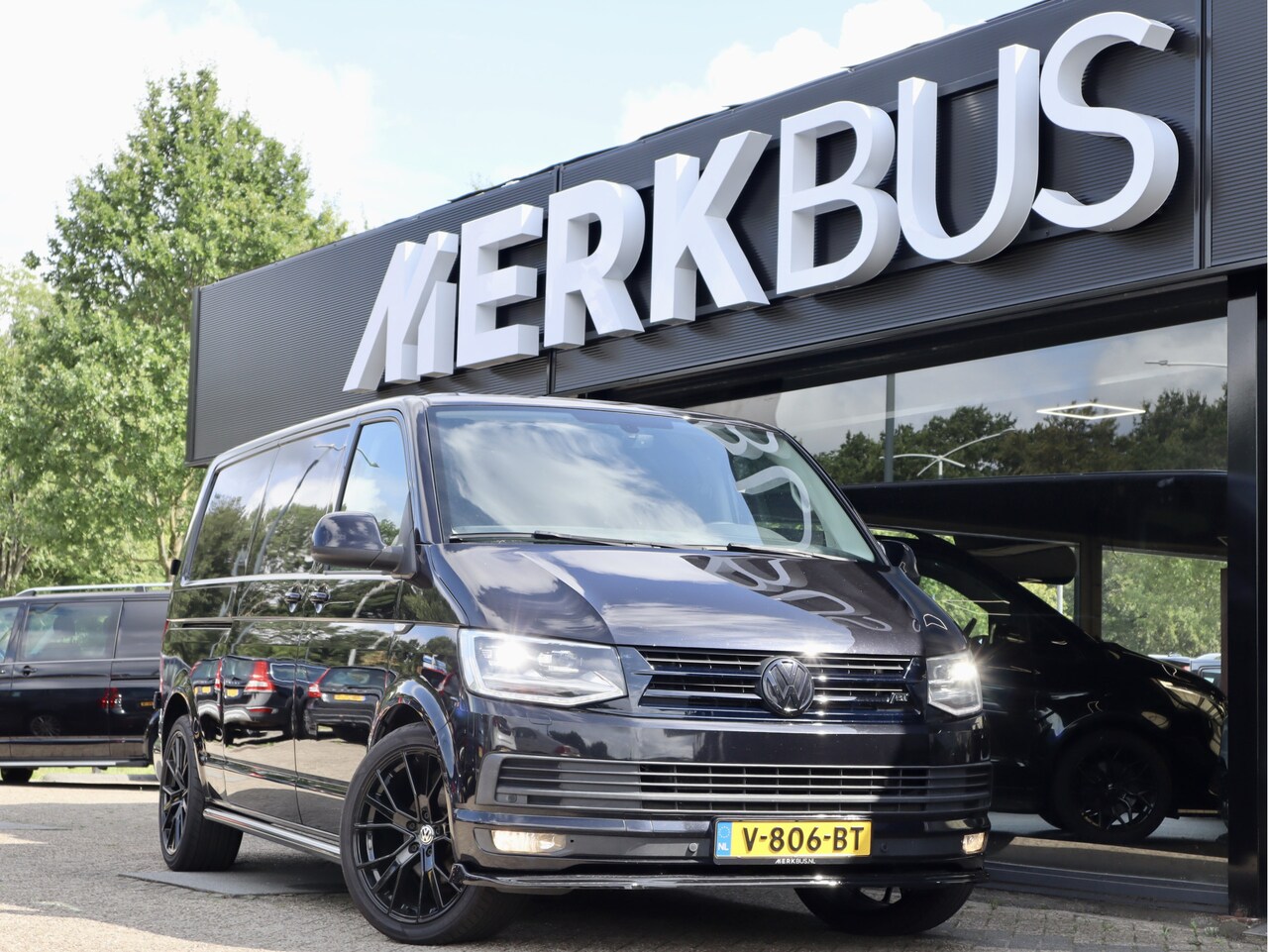 Volkswagen Transporter - 2.0 TDI 150PK DSG LANG ENKELE CABINE - AutoWereld.nl