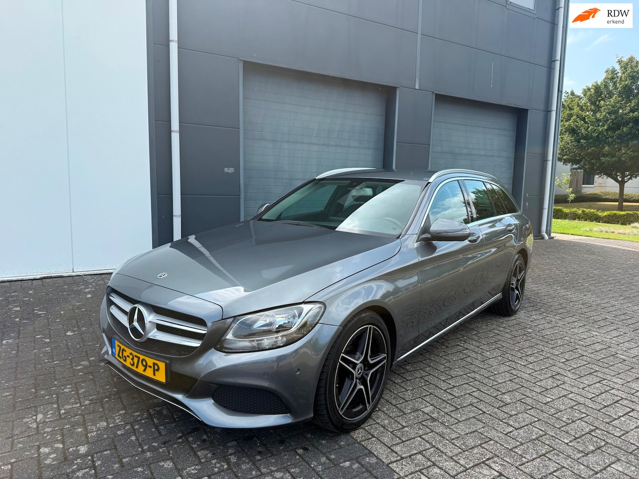 Mercedes-Benz C-klasse Estate - 200 CDI 2018 Premium Plus - AutoWereld.nl