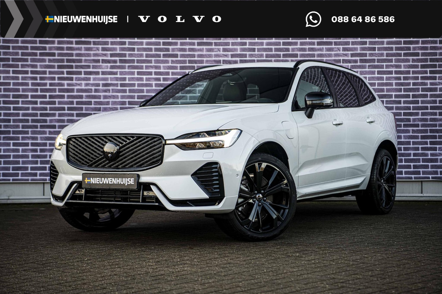 Volvo XC60 - 2.0 T6 Plug-in hybrid AWD Plus Black Edition | Gratis Trekhaak | 360 camera | Schuif- / Ka - AutoWereld.nl
