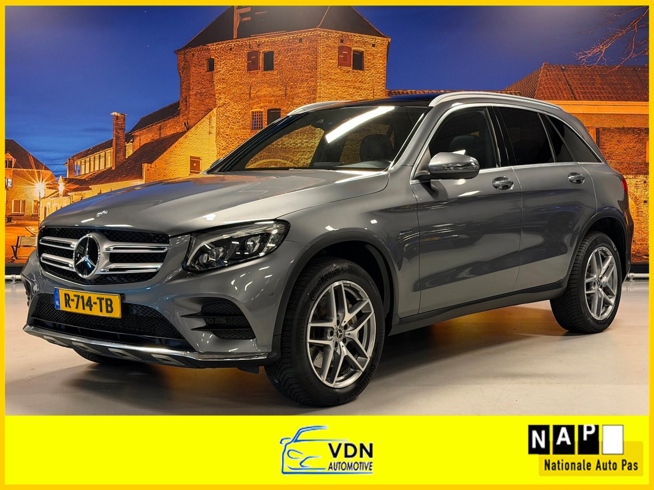 Mercedes-Benz GLC-klasse - 350e 4Matic AMG Panodak Burmester - AutoWereld.nl