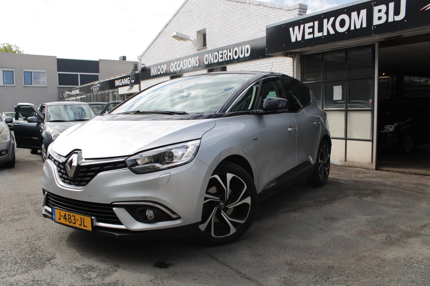 Renault Scénic - 1.2 TCe Bose / AIRCO / CAMERA / NAVI / PARKEERSENSOREN - AutoWereld.nl