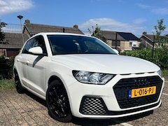 Audi A1 Sportback - 25 TFSI Pro Line 95pk I Velgen 17'' I Navi d.m.v. Apple Carplay I Zwart Optiek