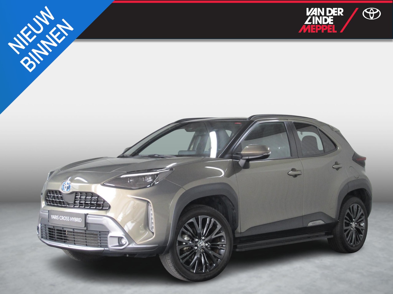 Toyota Yaris Cross - 1.5 Hybrid Adventure Panorama HUD PDC - AutoWereld.nl