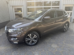 Nissan Qashqai - 1.3 DIG-T Tekna / Panoramadak