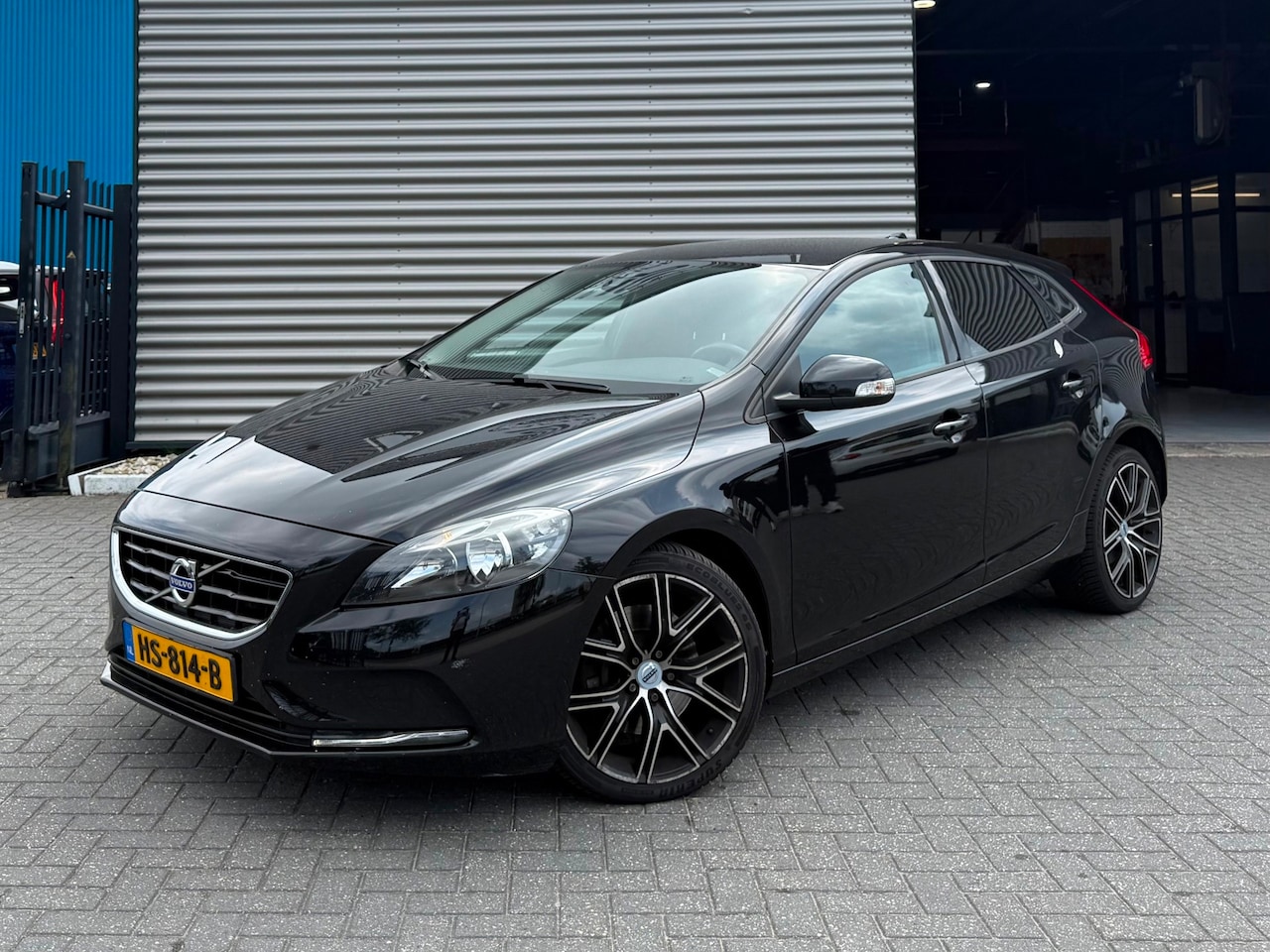 Volvo V40 - 2.0 D2 Base 2.0 D2 Base - AutoWereld.nl