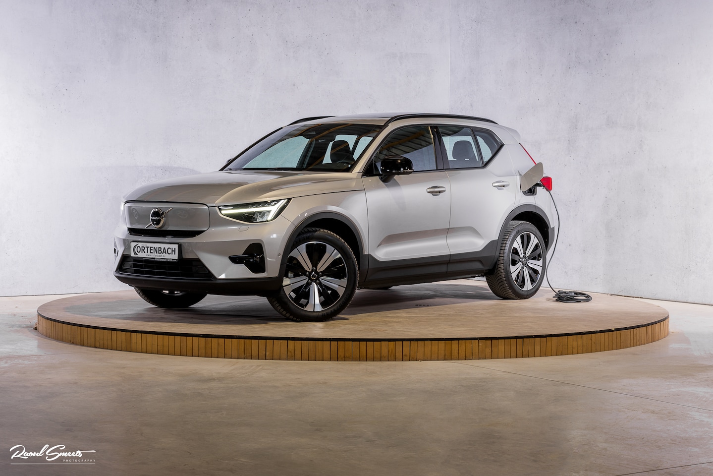 Volvo XC40 - Recharge Ultimate 70 kWh | Panorama dak | Harman Kardon | Adaptieve cruise | Memory | Blis - AutoWereld.nl
