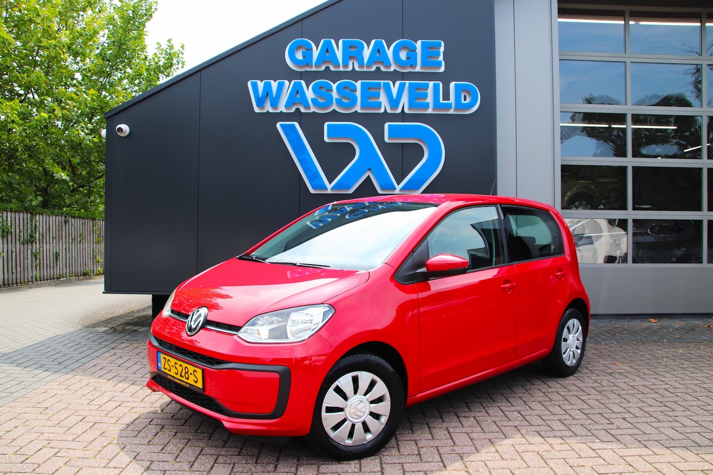 Volkswagen Up! - 1.0 75PK High Up! Automaat Bluetooth/Stuurwielbediening/Airco - AutoWereld.nl